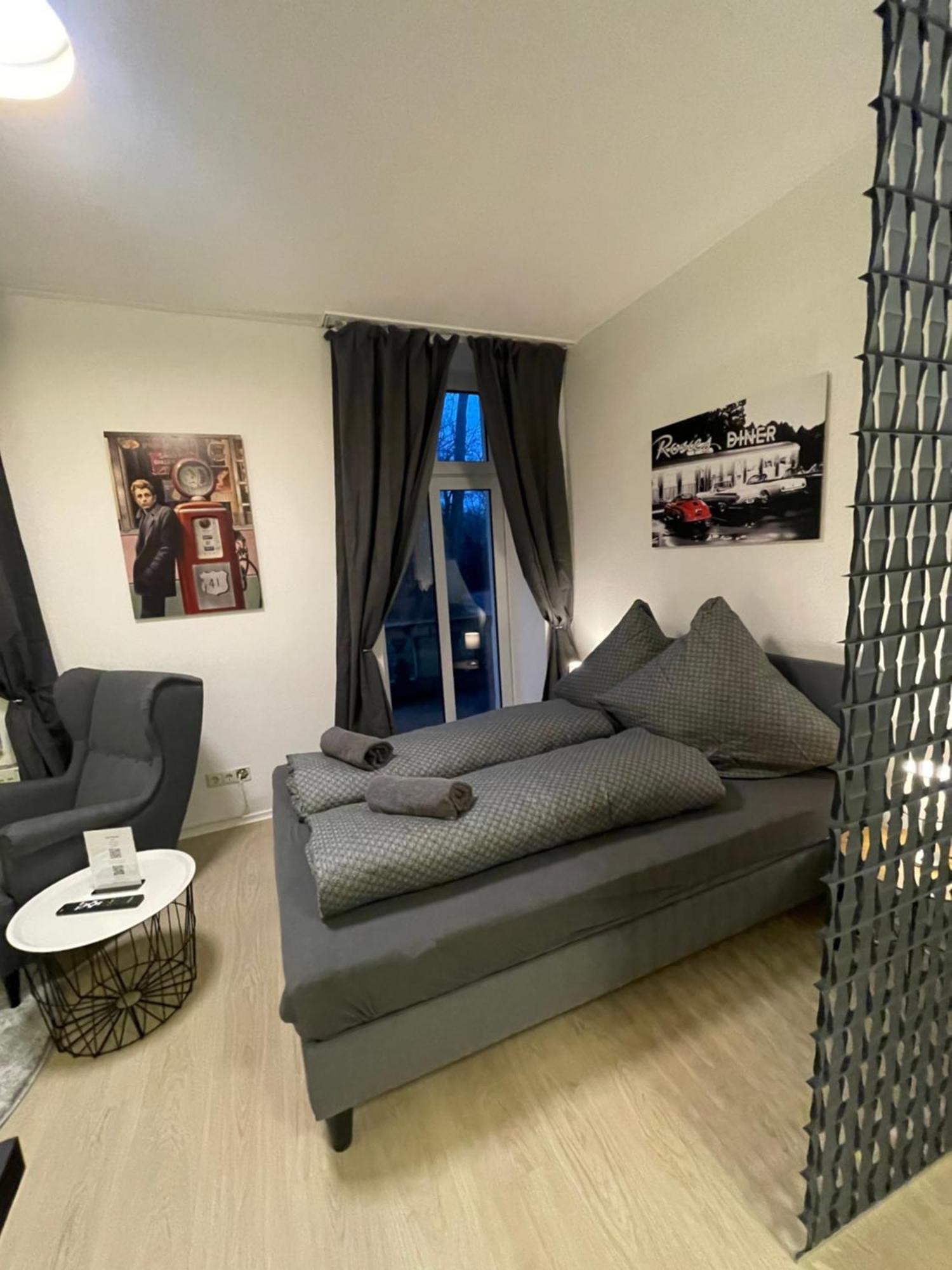 Residenz Am Kurpark - Ferienwohnungen In Zentraler Lage I Privatparkplatz Bad Rothenfelde Room photo